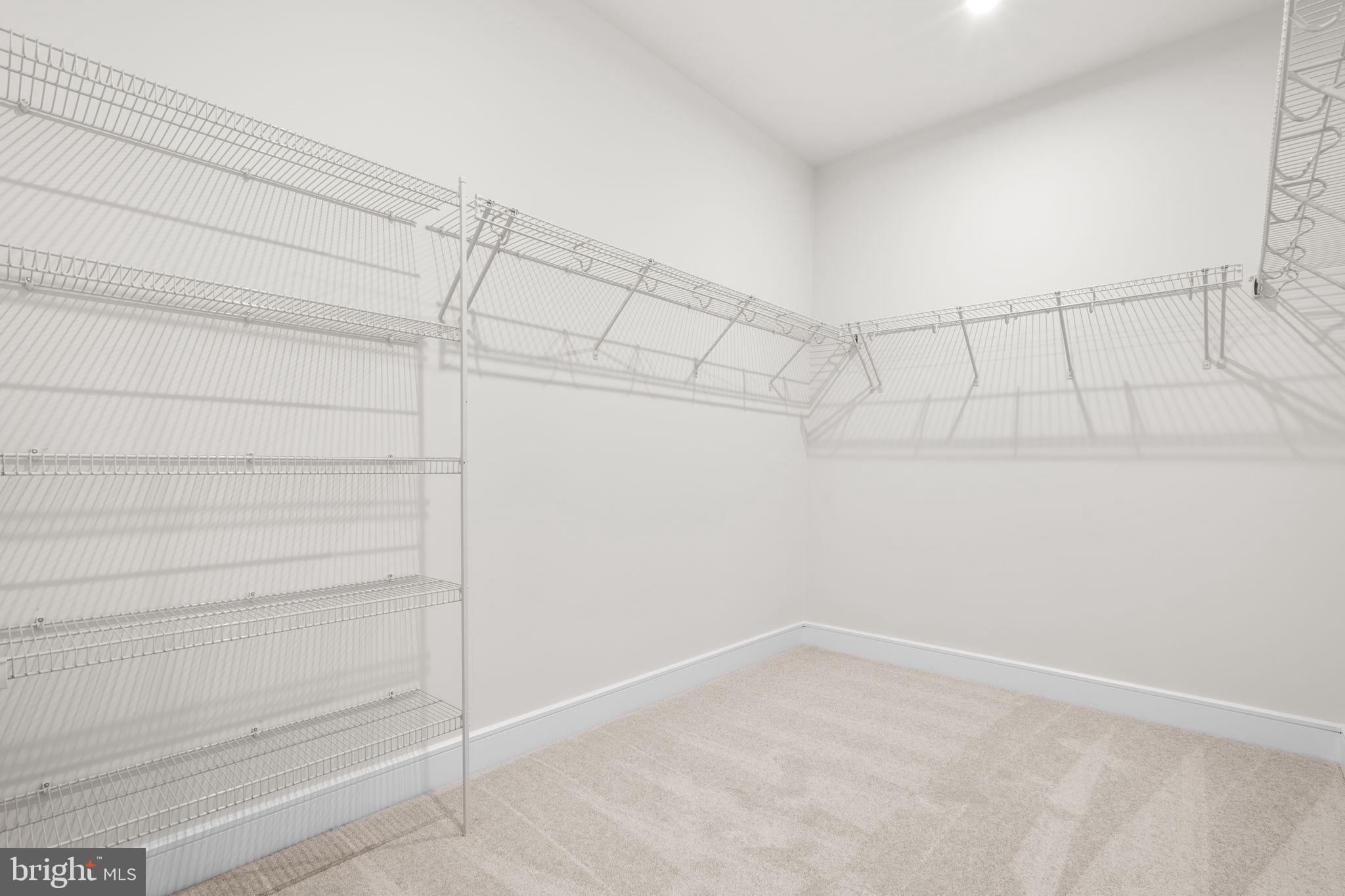 1010 CAPTAIN RICHARDS COURT