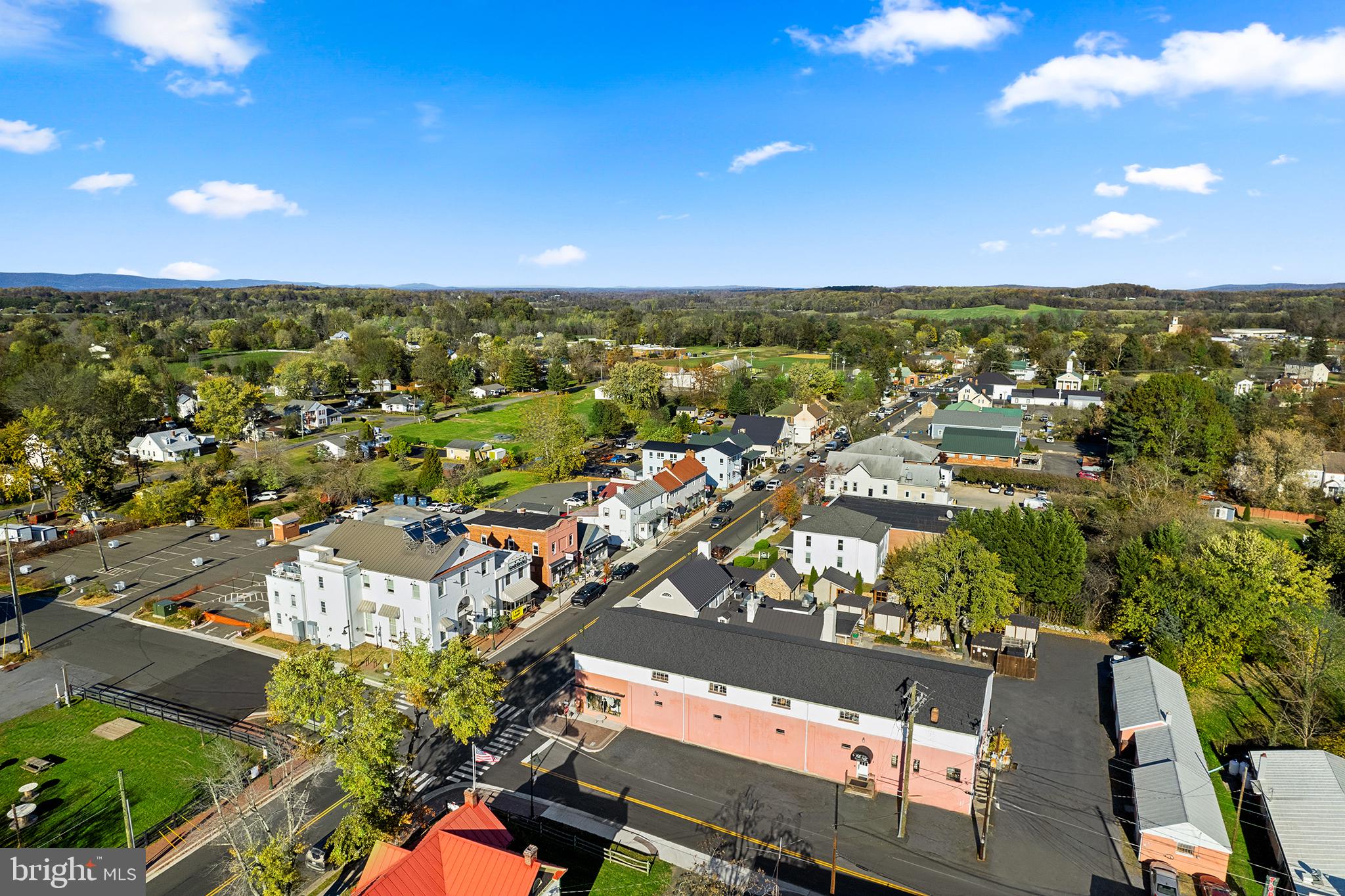 1010 CAPTAIN RICHARDS COURT