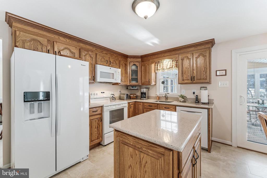 5115 BRYDON COURT