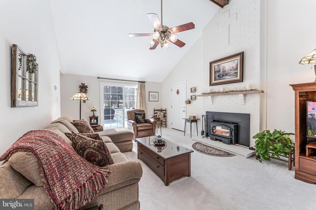 5115 BRYDON COURT