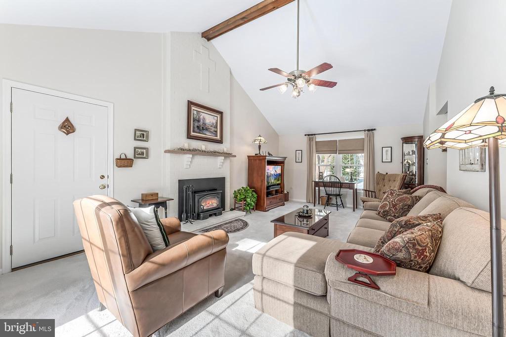 5115 BRYDON COURT