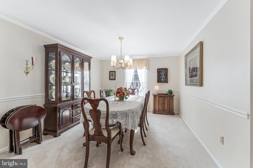 5115 BRYDON COURT