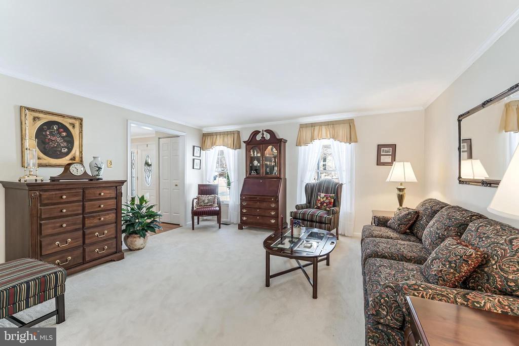 5115 BRYDON COURT