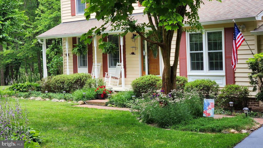 5115 BRYDON COURT