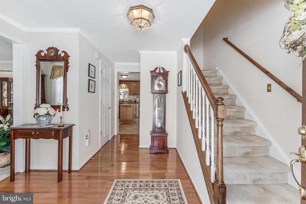 5115 BRYDON COURT