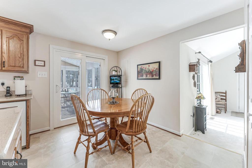 5115 BRYDON COURT