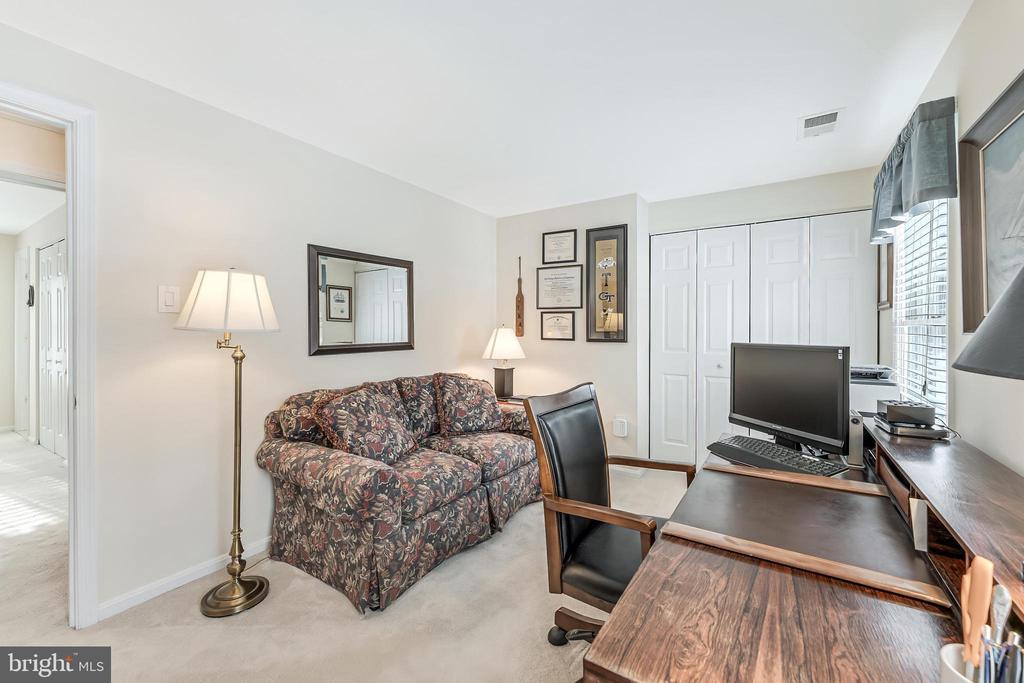5115 BRYDON COURT