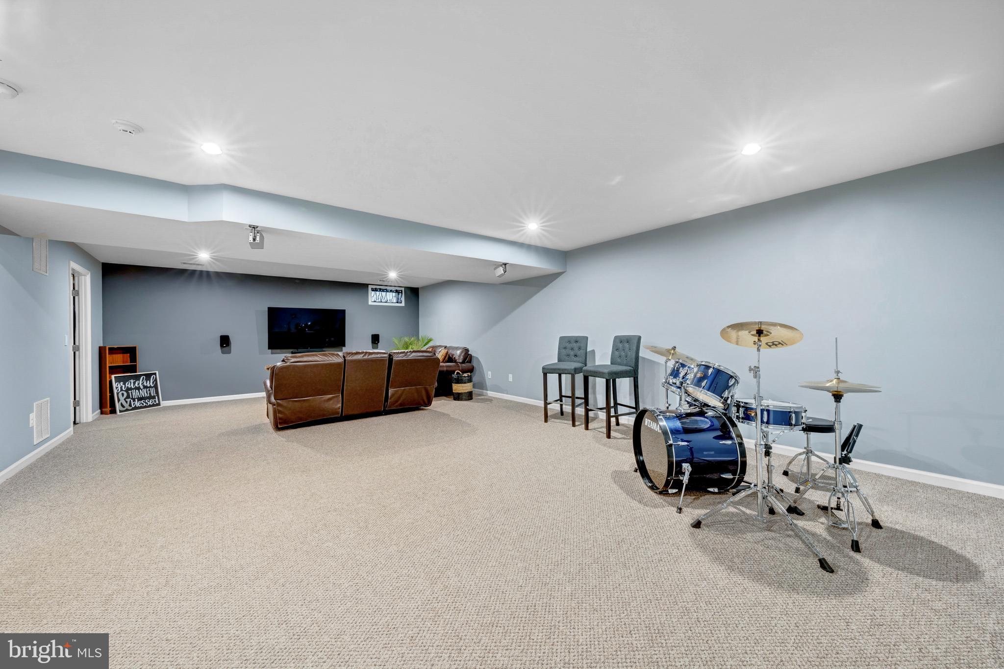 7137 SHEPHERDSTOWN ROAD