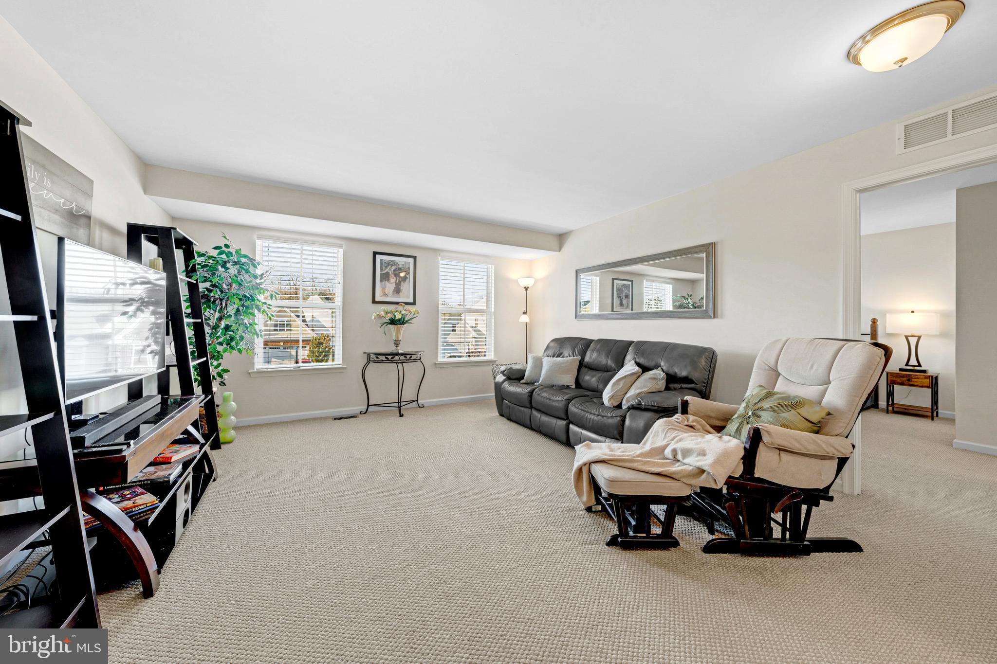 7137 SHEPHERDSTOWN ROAD