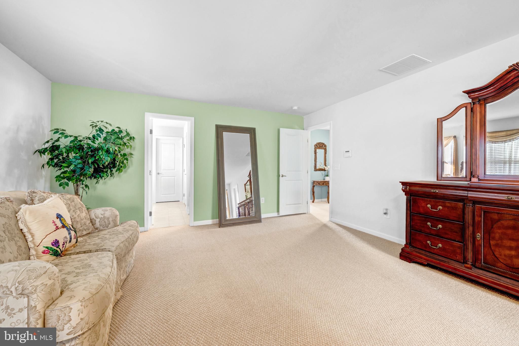 7137 SHEPHERDSTOWN ROAD