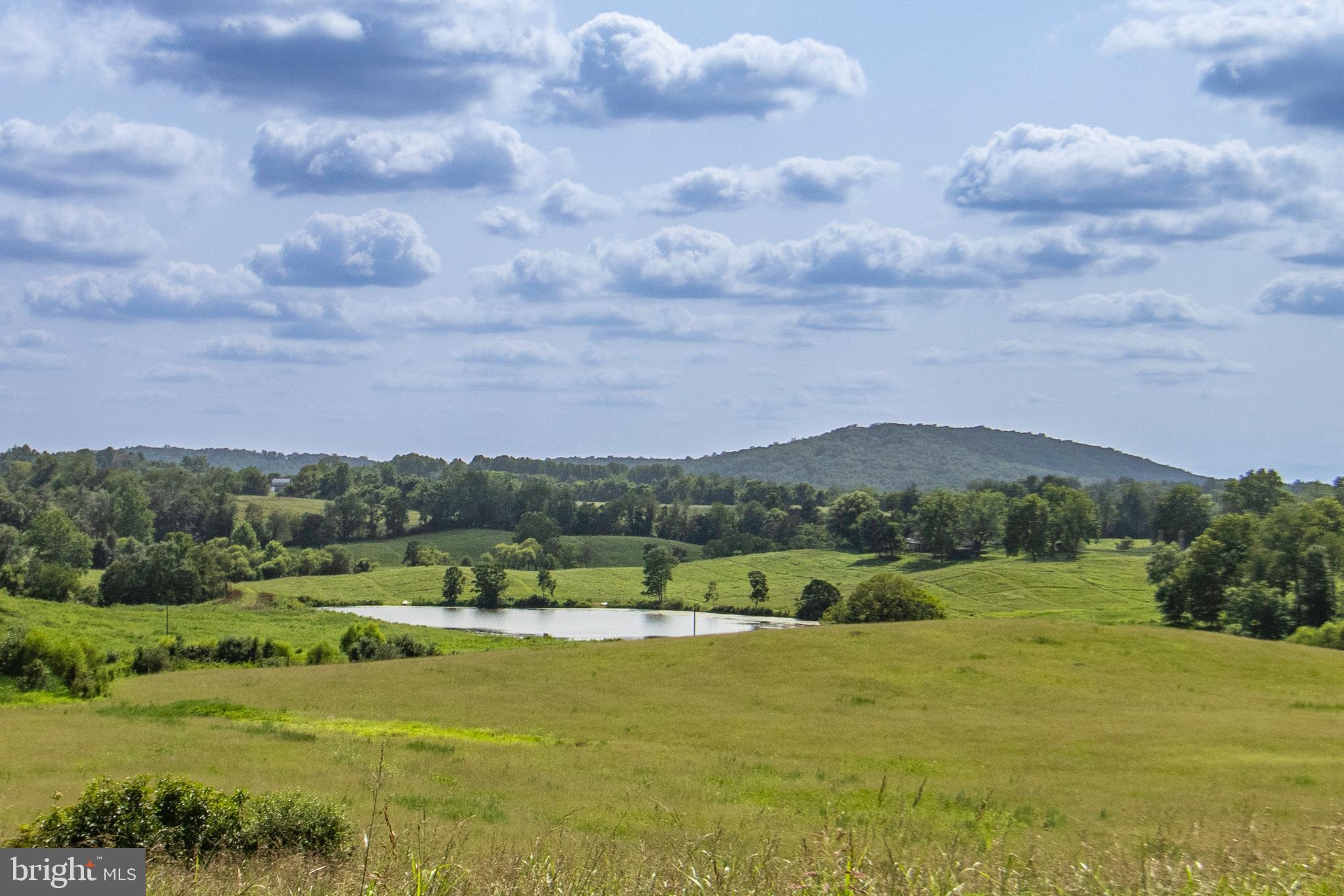 CLARENDON FARM DRIVE