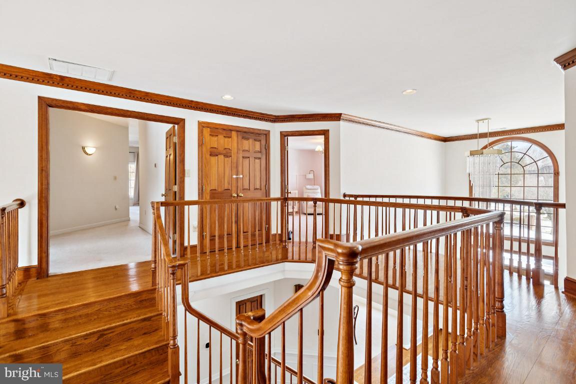 7819 WELLINGTON DRIVE