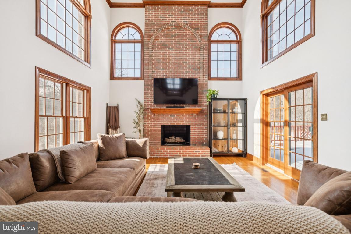 7819 WELLINGTON DRIVE