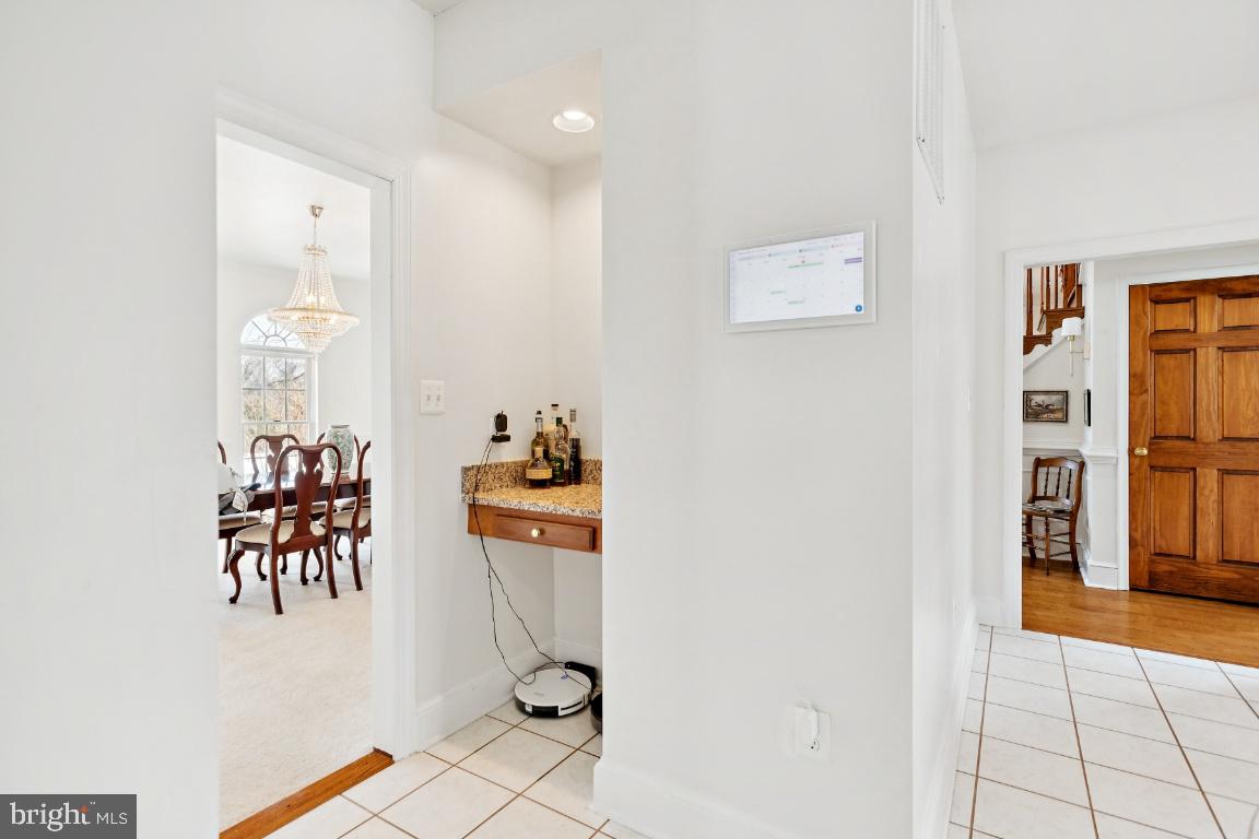 7819 WELLINGTON DRIVE