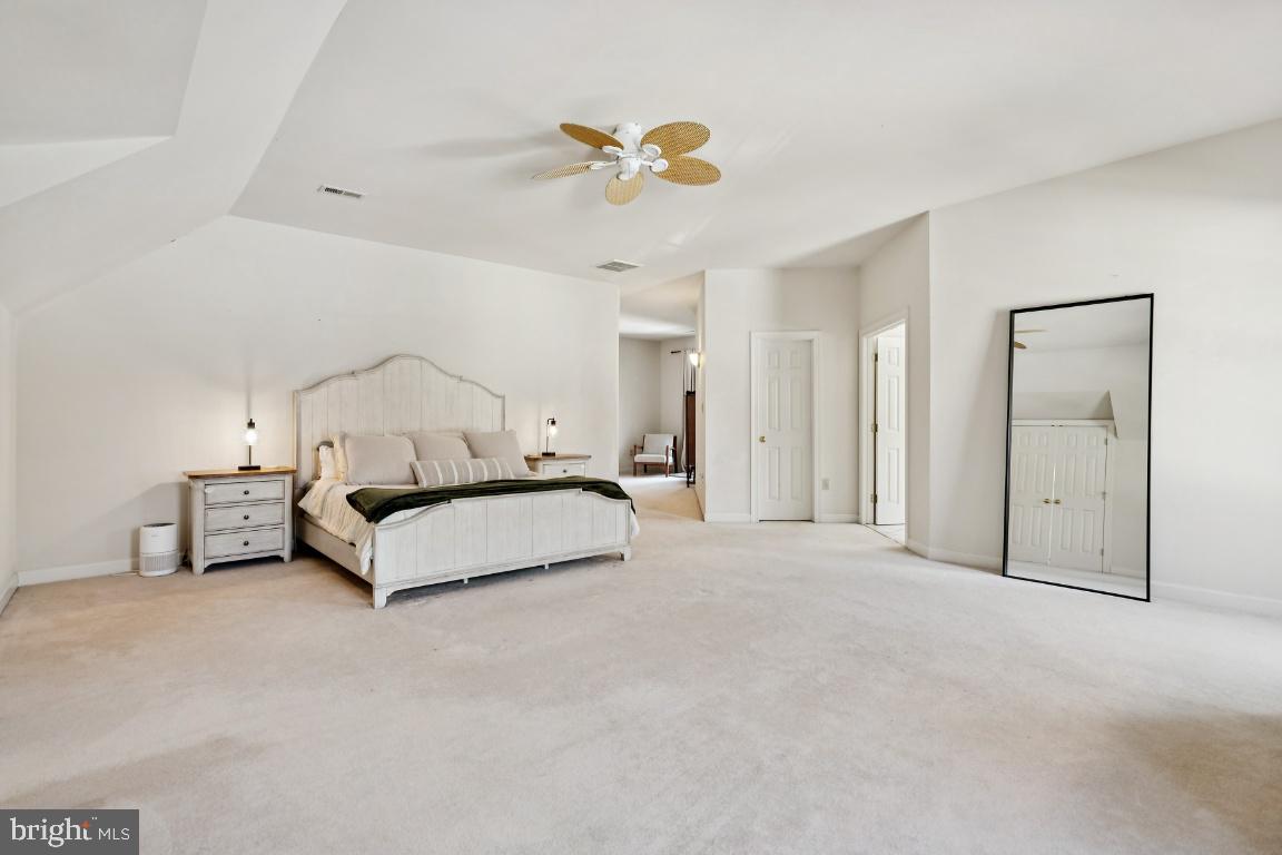 7819 WELLINGTON DRIVE