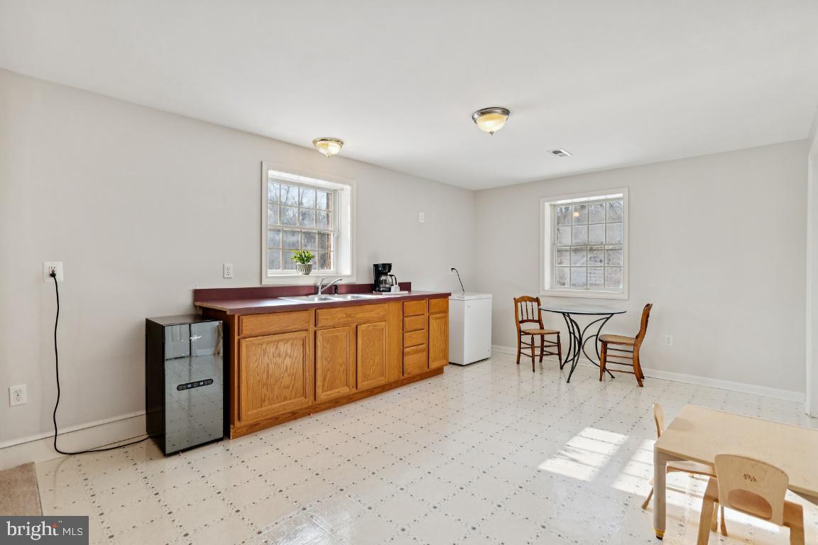 7819 WELLINGTON DRIVE