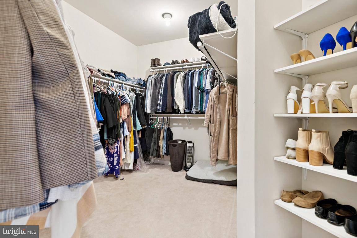 7819 WELLINGTON DRIVE