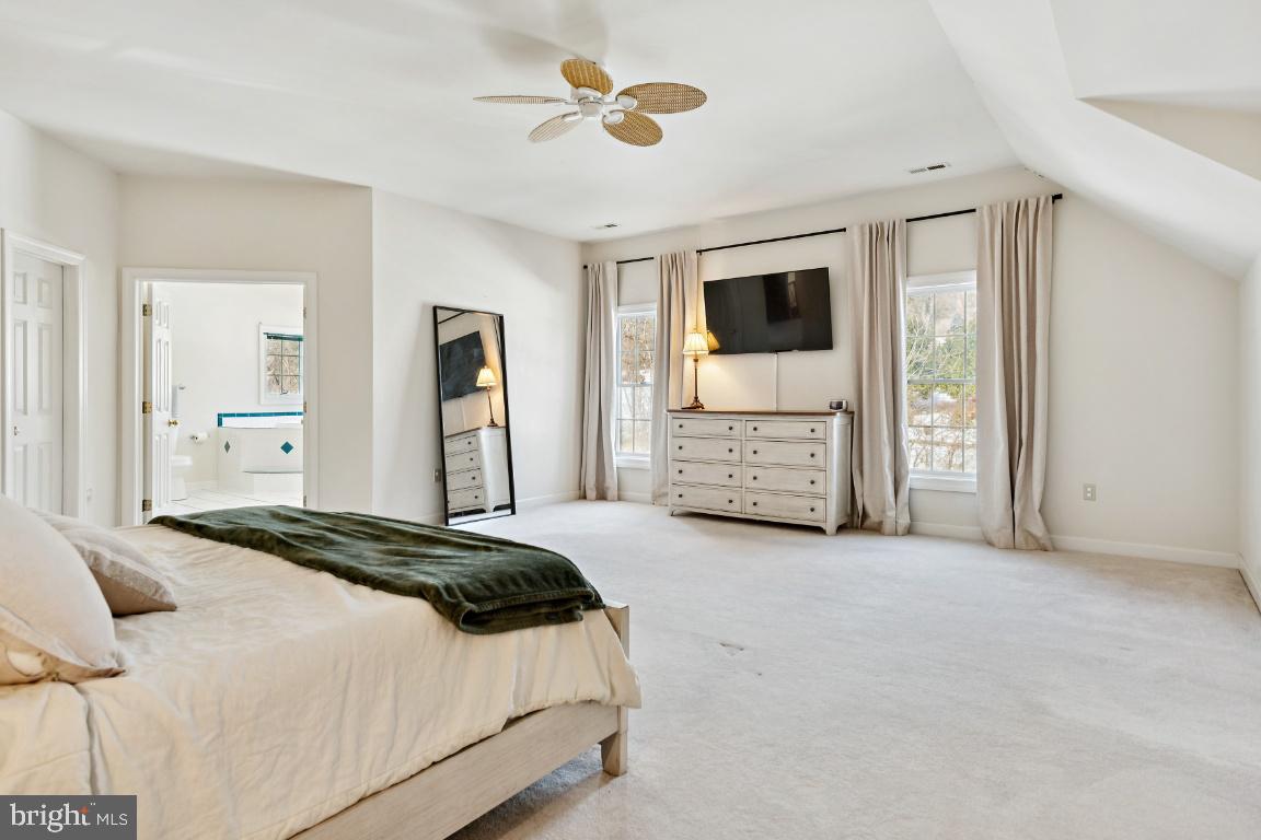 7819 WELLINGTON DRIVE