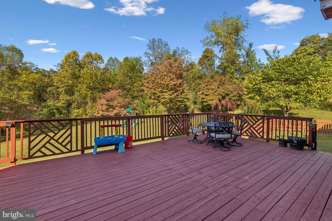 7819 WELLINGTON DRIVE