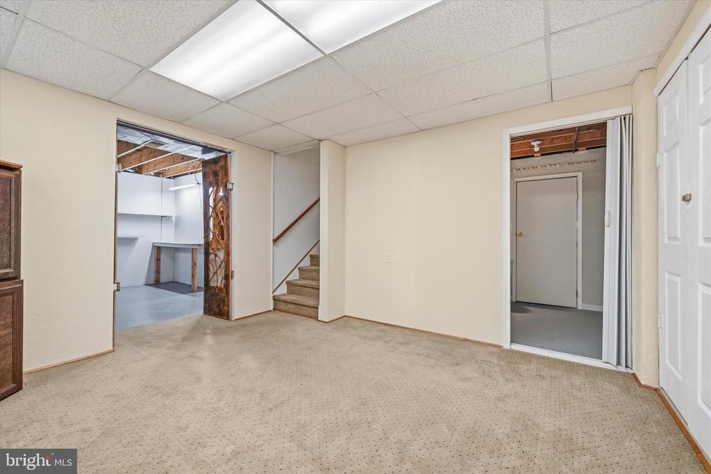 11335 WHIPKEY DRIVE