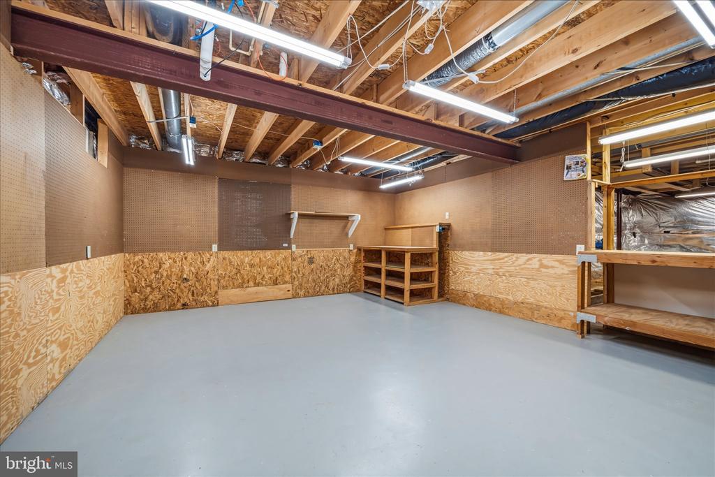 11335 WHIPKEY DRIVE
