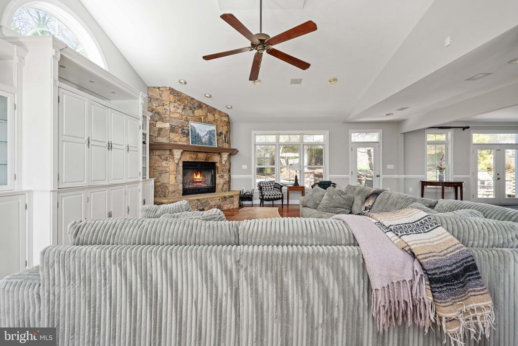 4752 GREENE LOVE LANE