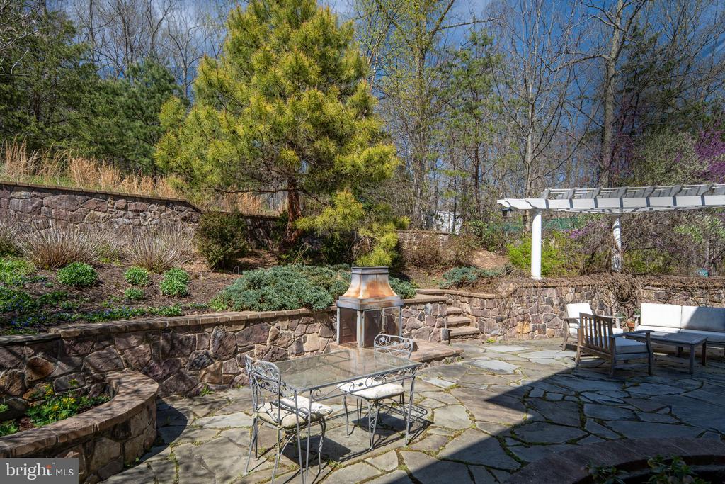 4752 GREENE LOVE LANE