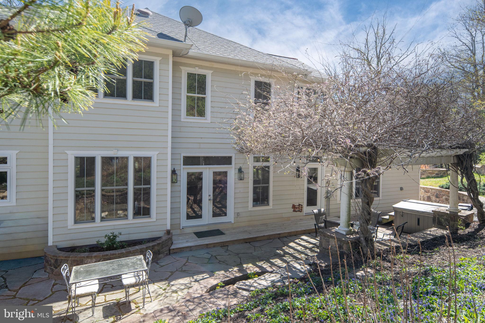 4752 GREENE LOVE LANE