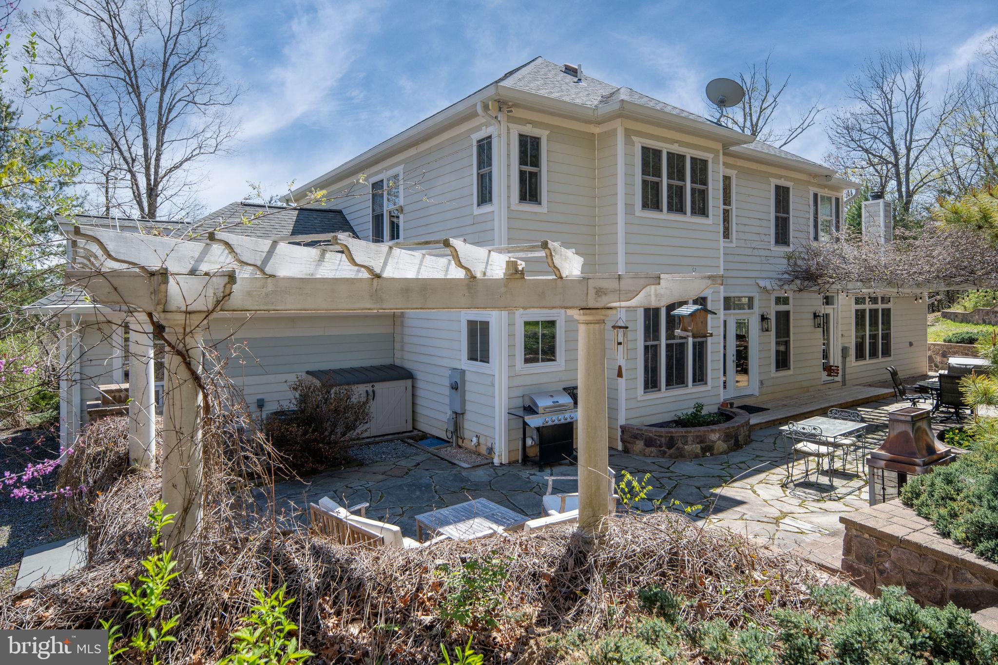 4752 GREENE LOVE LANE