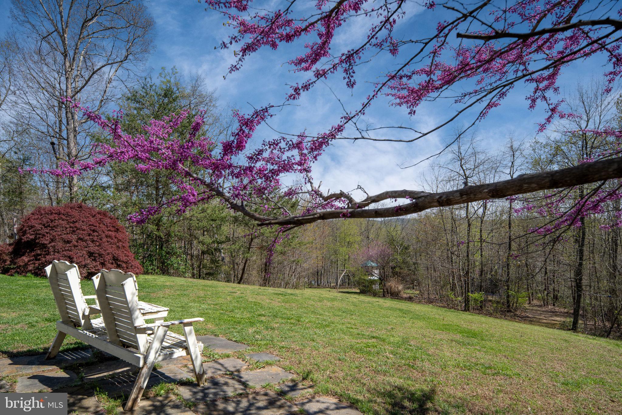 4752 GREENE LOVE LANE