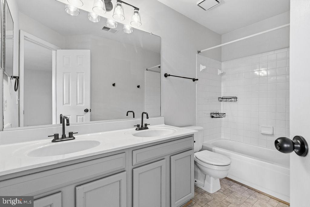 751 CEDAR CREST DRIVE 751B