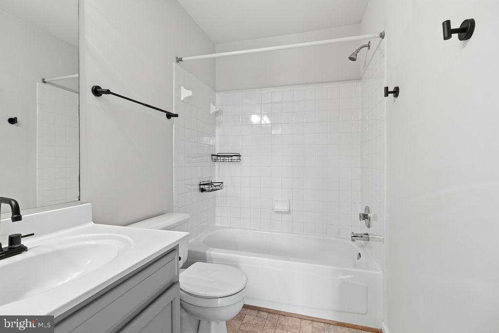 751 CEDAR CREST DRIVE 751B