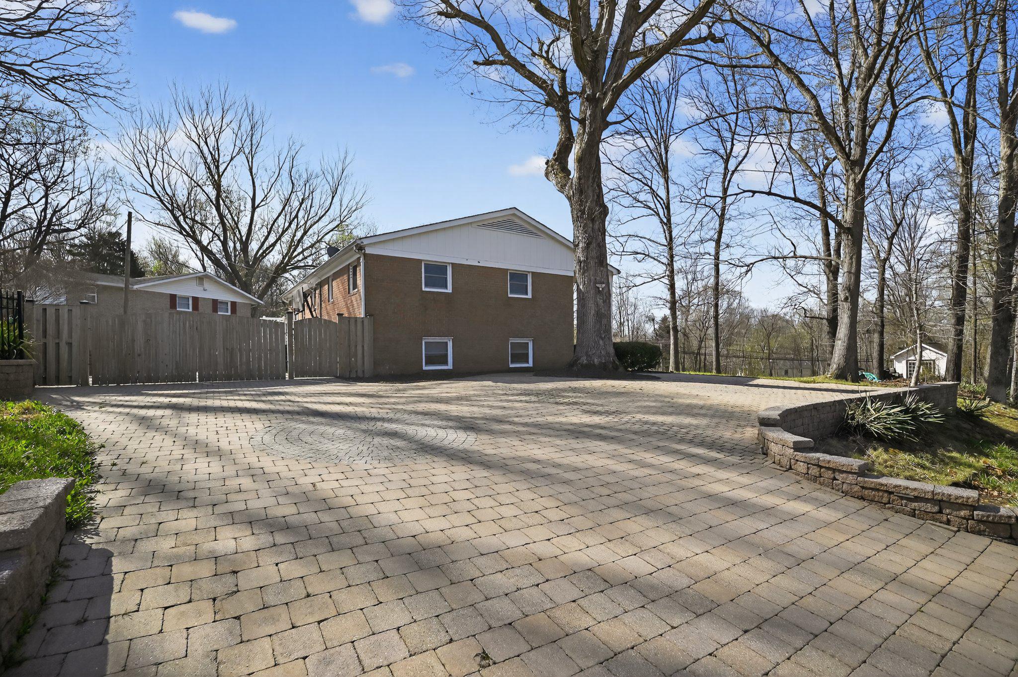 7391 BALDWIN ROAD
