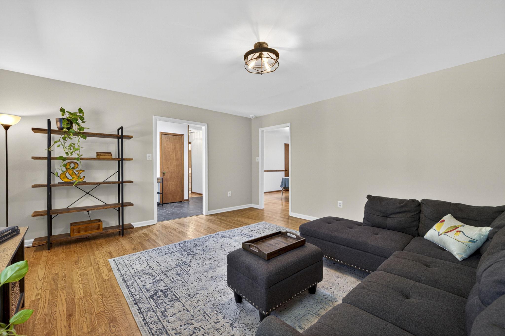 7300 EARLYS ROAD
