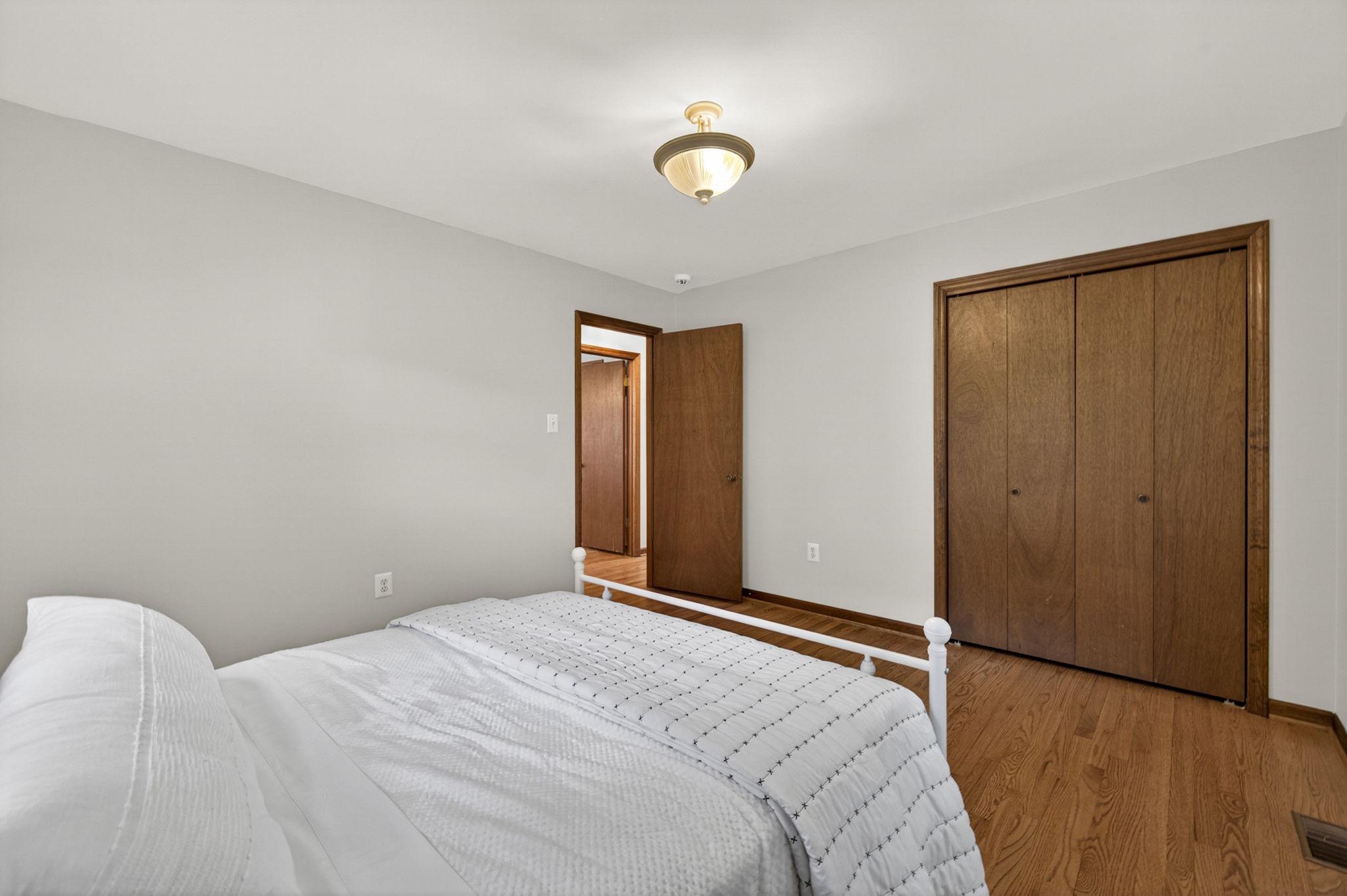 7300 EARLYS ROAD