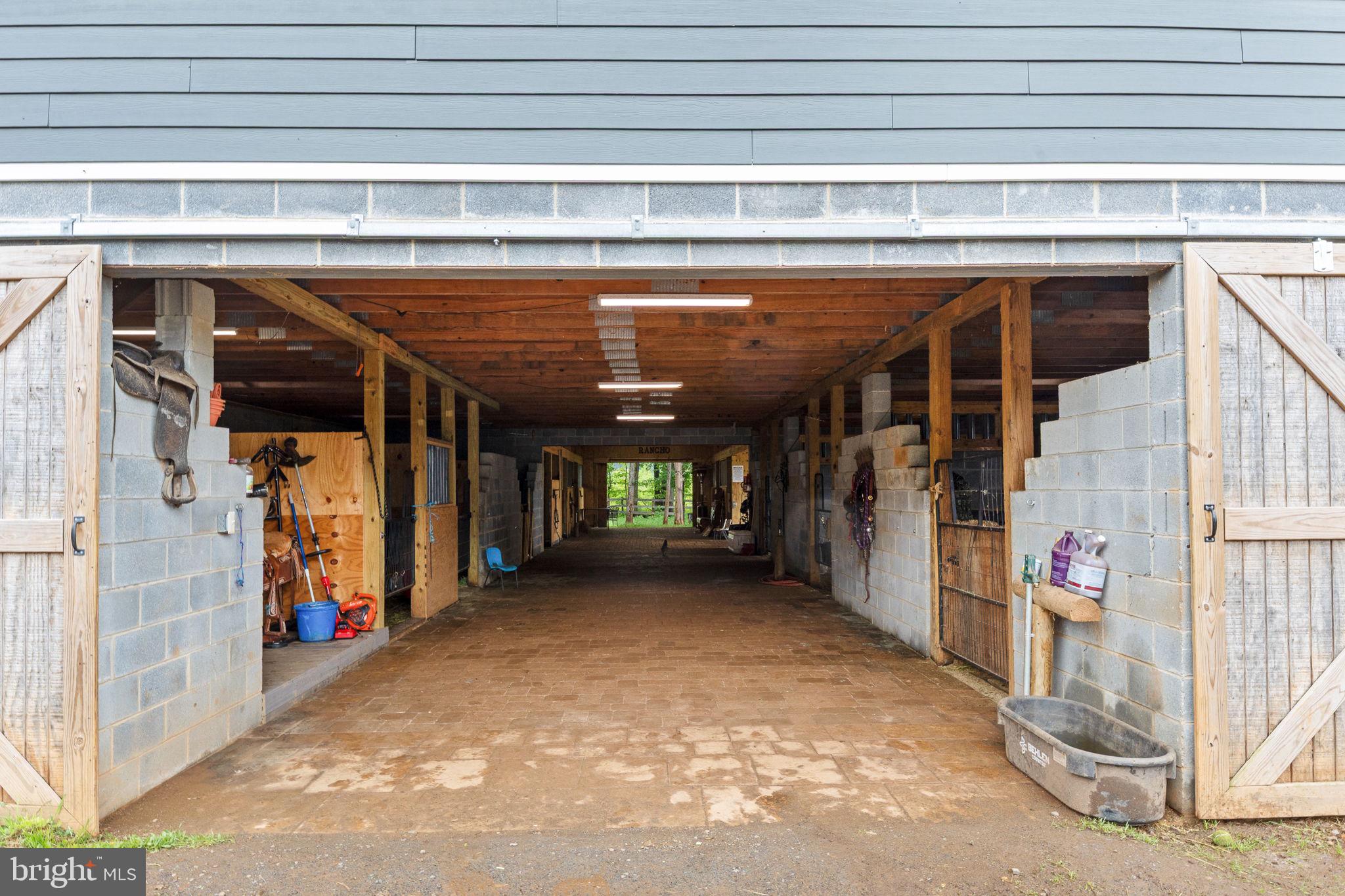 6119 BEACH ROAD