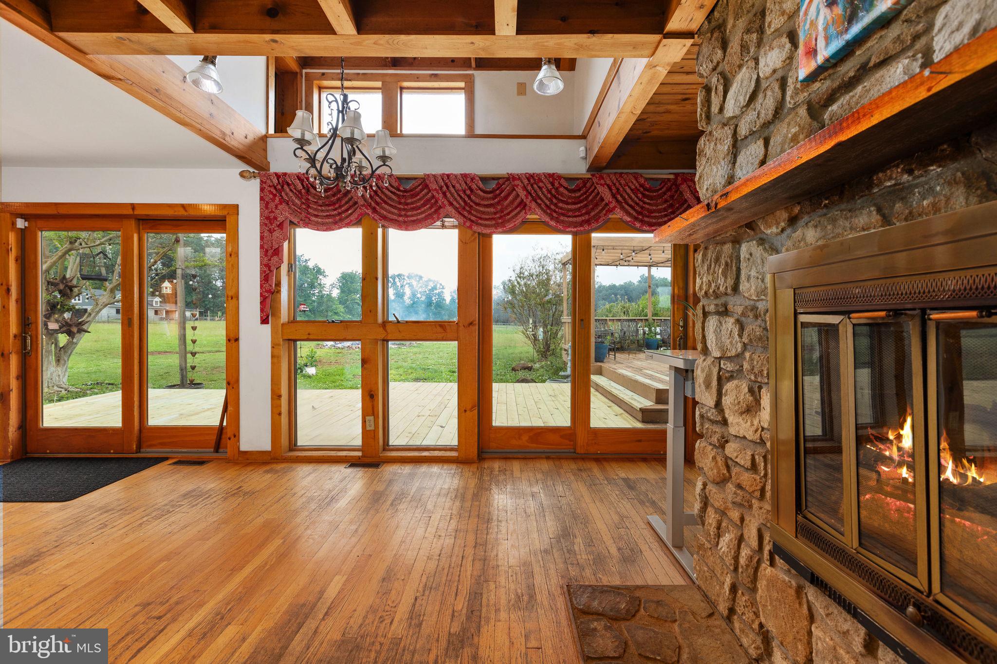 6119 BEACH ROAD