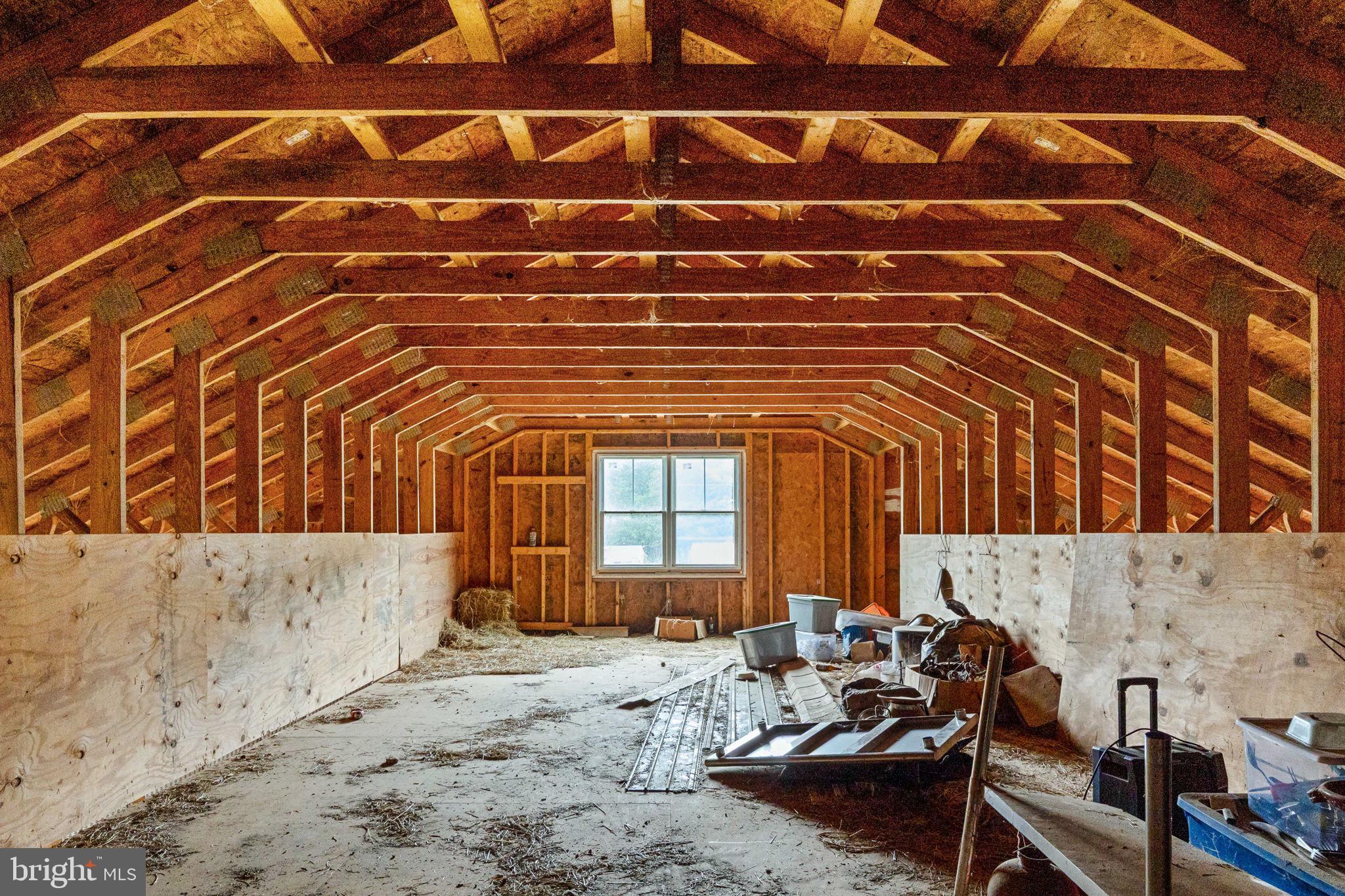 6119 BEACH ROAD