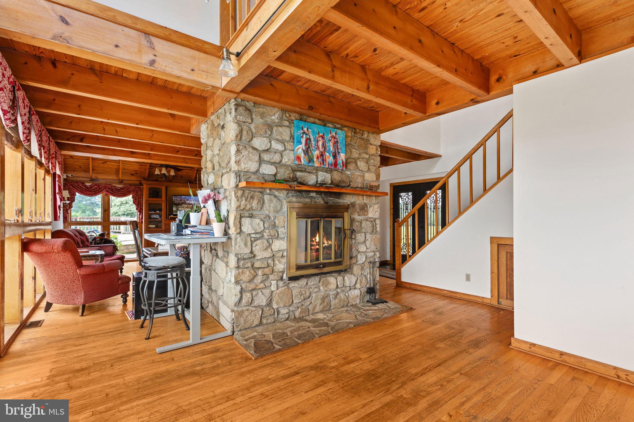 6119 BEACH ROAD