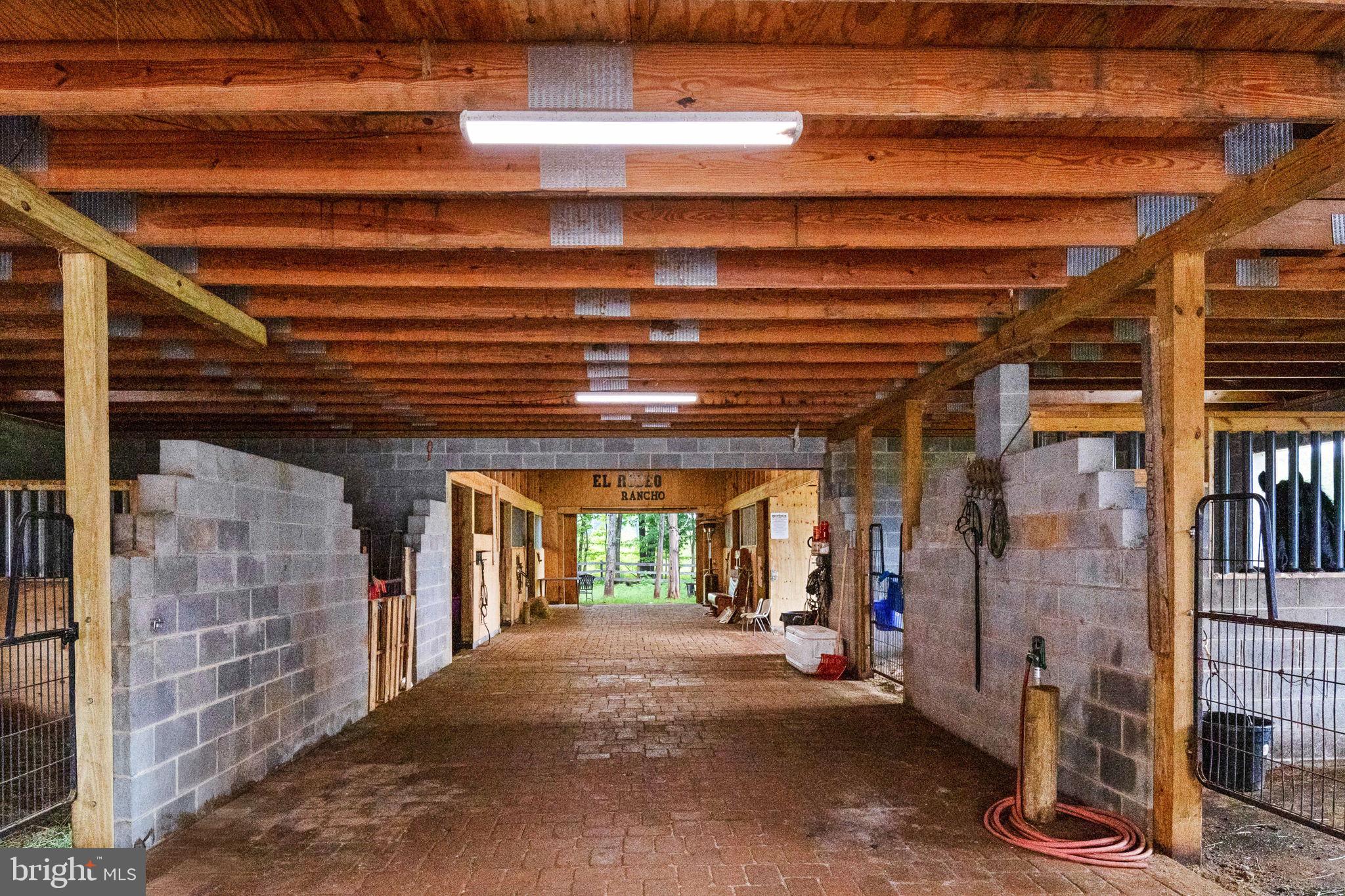 6119 BEACH ROAD
