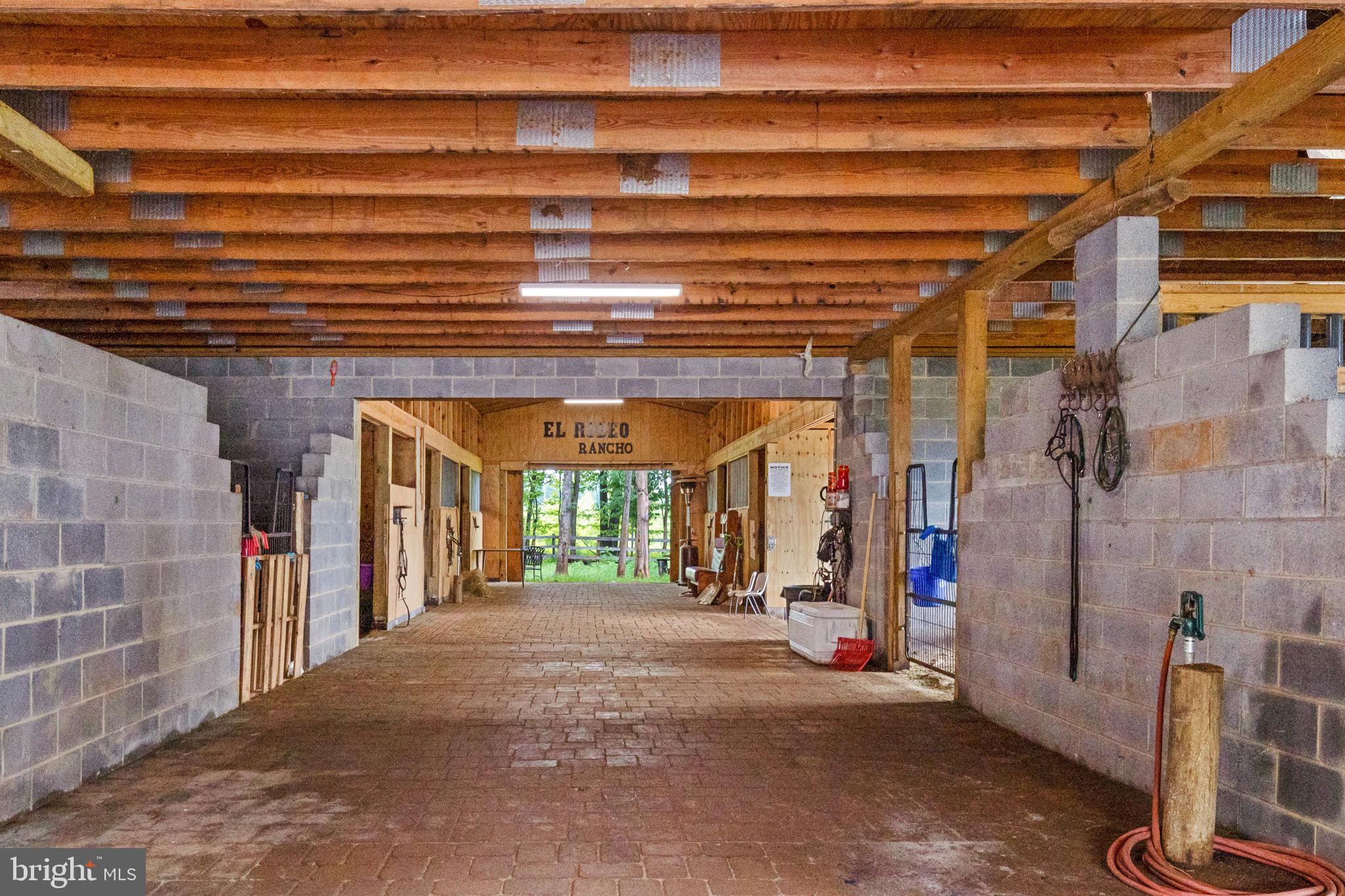 6119 BEACH ROAD