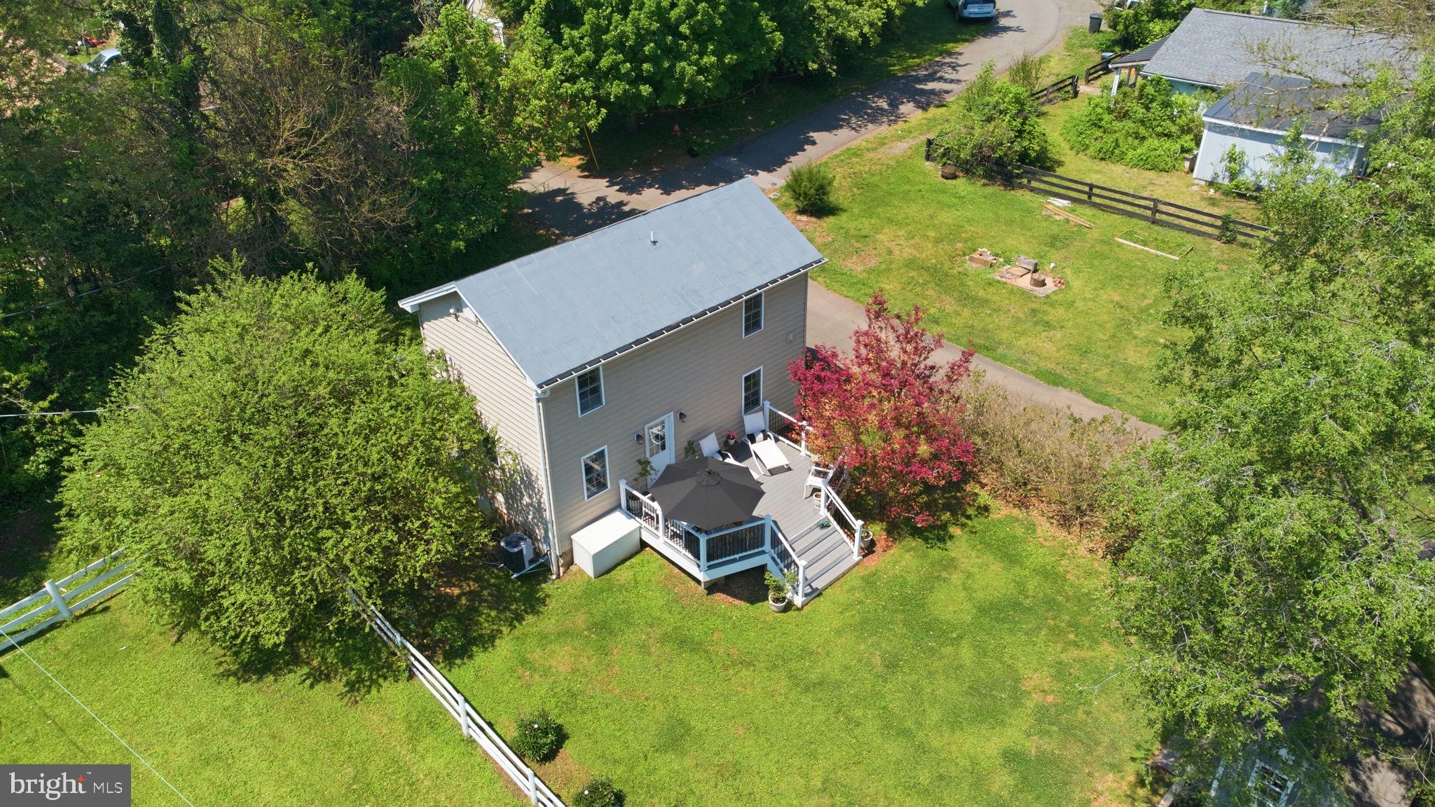4209 PICKETT STREET