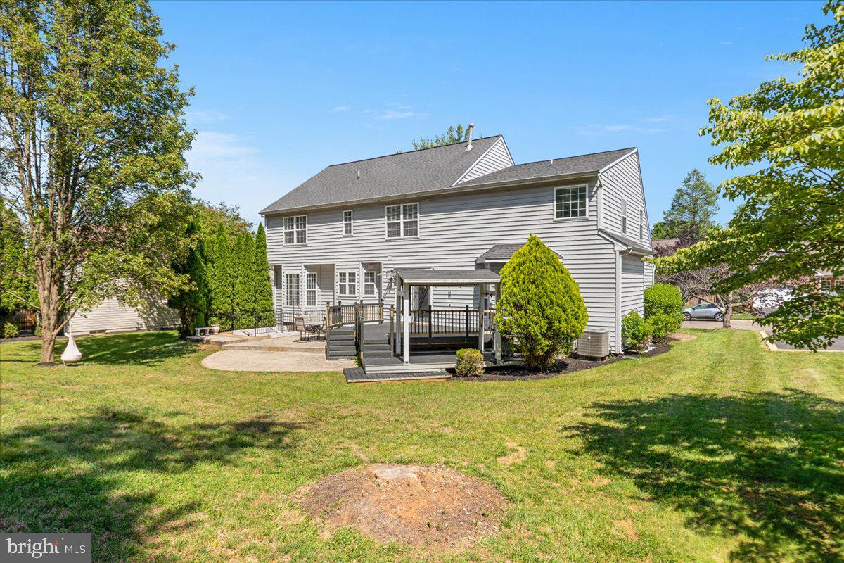 7490 ADMIRAL NELSON DRIVE