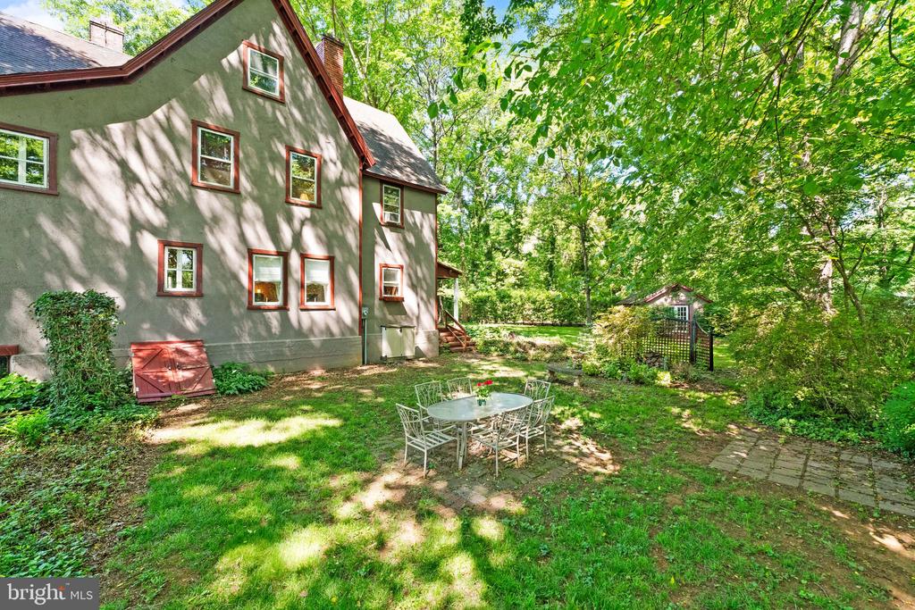 5102 WESTON ROAD