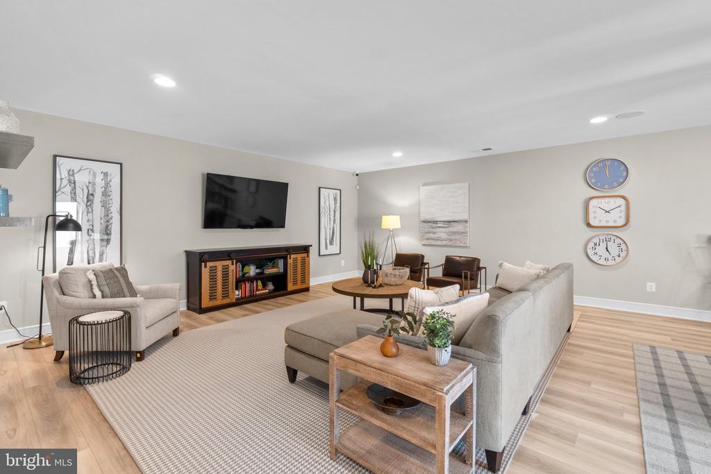 8639 ANDERSON AVENUE Unit: HOMESITE 11