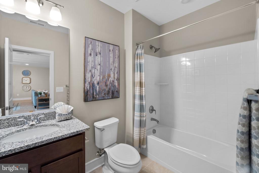 8639 ANDERSON AVENUE Unit: HOMESITE 11