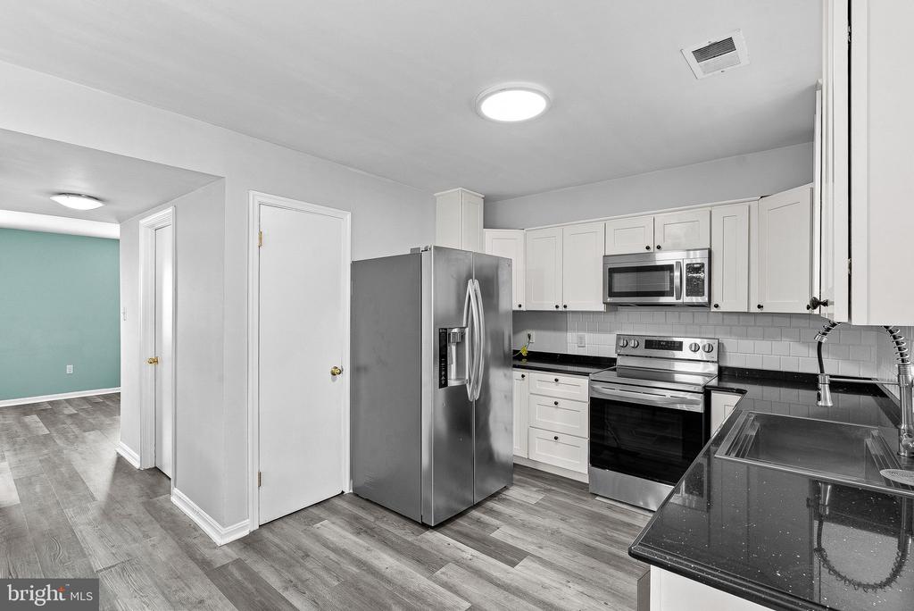 8566 PELLAM COURT