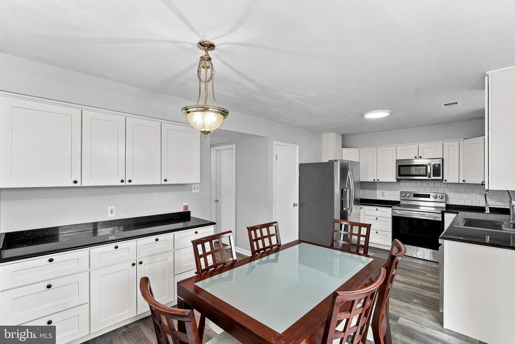 8566 PELLAM COURT