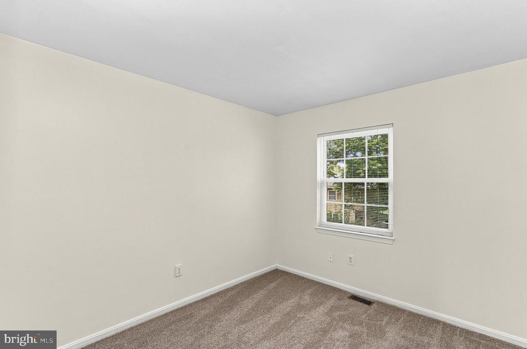8566 PELLAM COURT