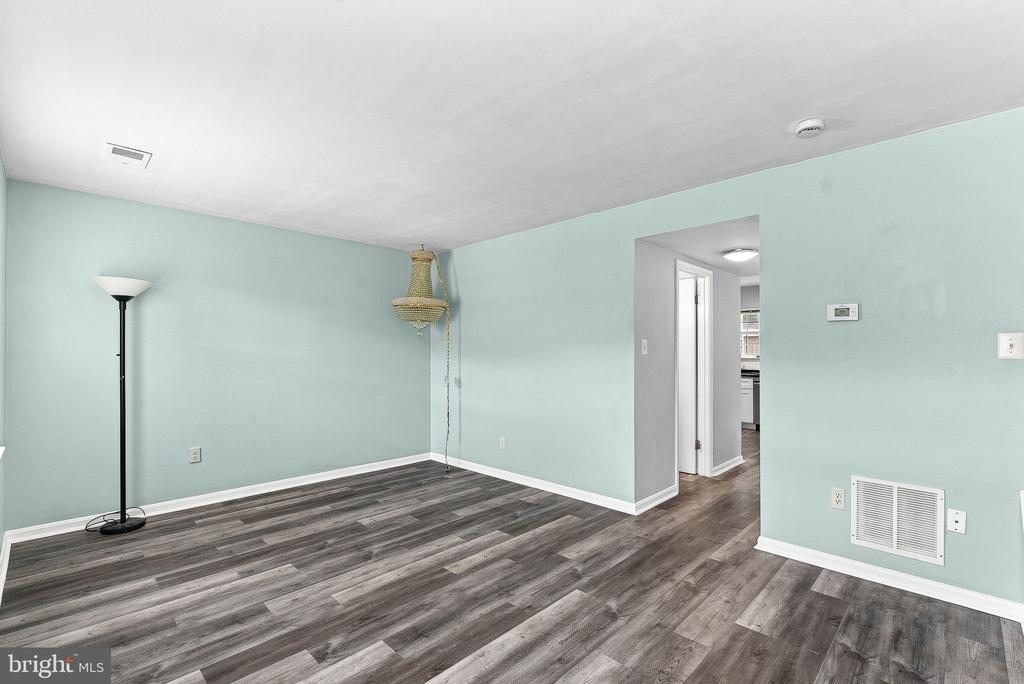 8566 PELLAM COURT